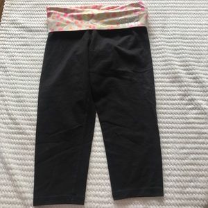 VICTORIA’s SECREt PINK Crop Yoga Pant